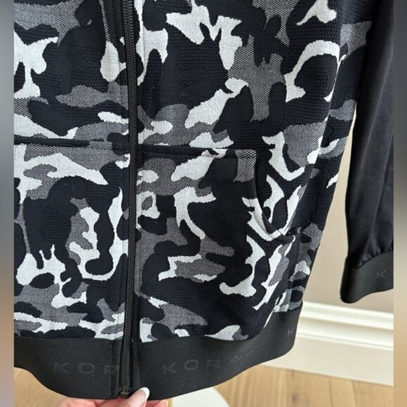 Koral Activewear Camo Emblem Jacket | XS - Picture 2 of 4